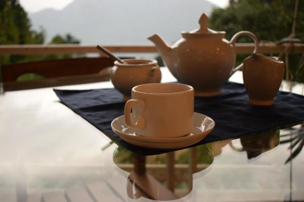 Forest Edge Hotel Ginigathena Екстериор снимка